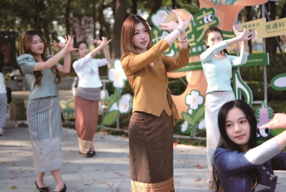 市民踏青途中與音樂(lè)不期而遇